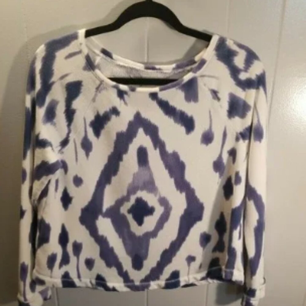 Blue and White Patterned Long Sleeve Top